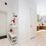 5stories Luxury Space In Old Town With Care Διαμέρισμα Ταλίν
