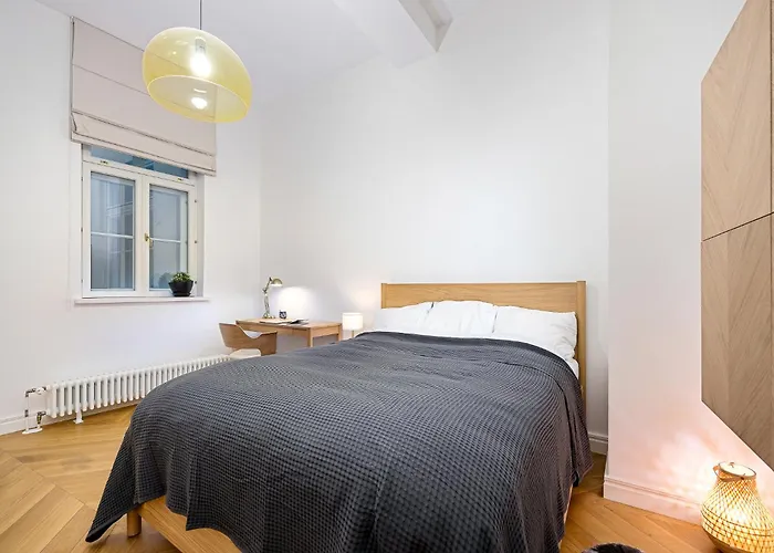 5stories Luxury Space In Old Town With Care